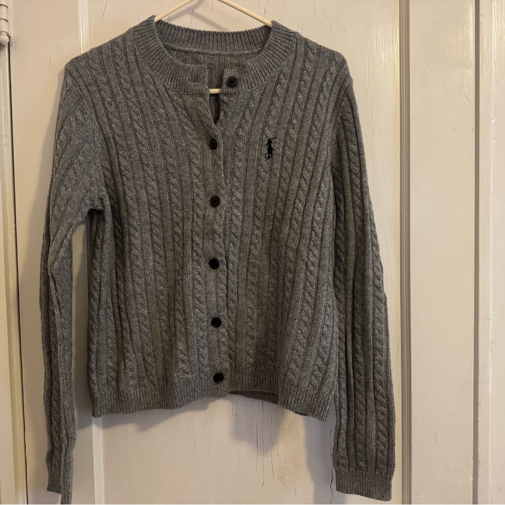 Grey cable-knit cashmere Sweater